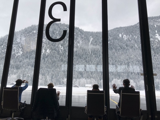 User Friendly, performative workshop, Liz Magic Laser, Cori Kresge and Hanna Novak. Performed by Cori Kresge at Gstaad Saanen Airport as part of Elevation 1049: Frequencies produced by Luma Foundation, Gstaad, Switzerland, 2019. Photo: Torvioll.